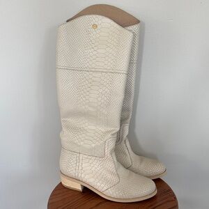 Stivali Chic Cream Over the Knee Boots